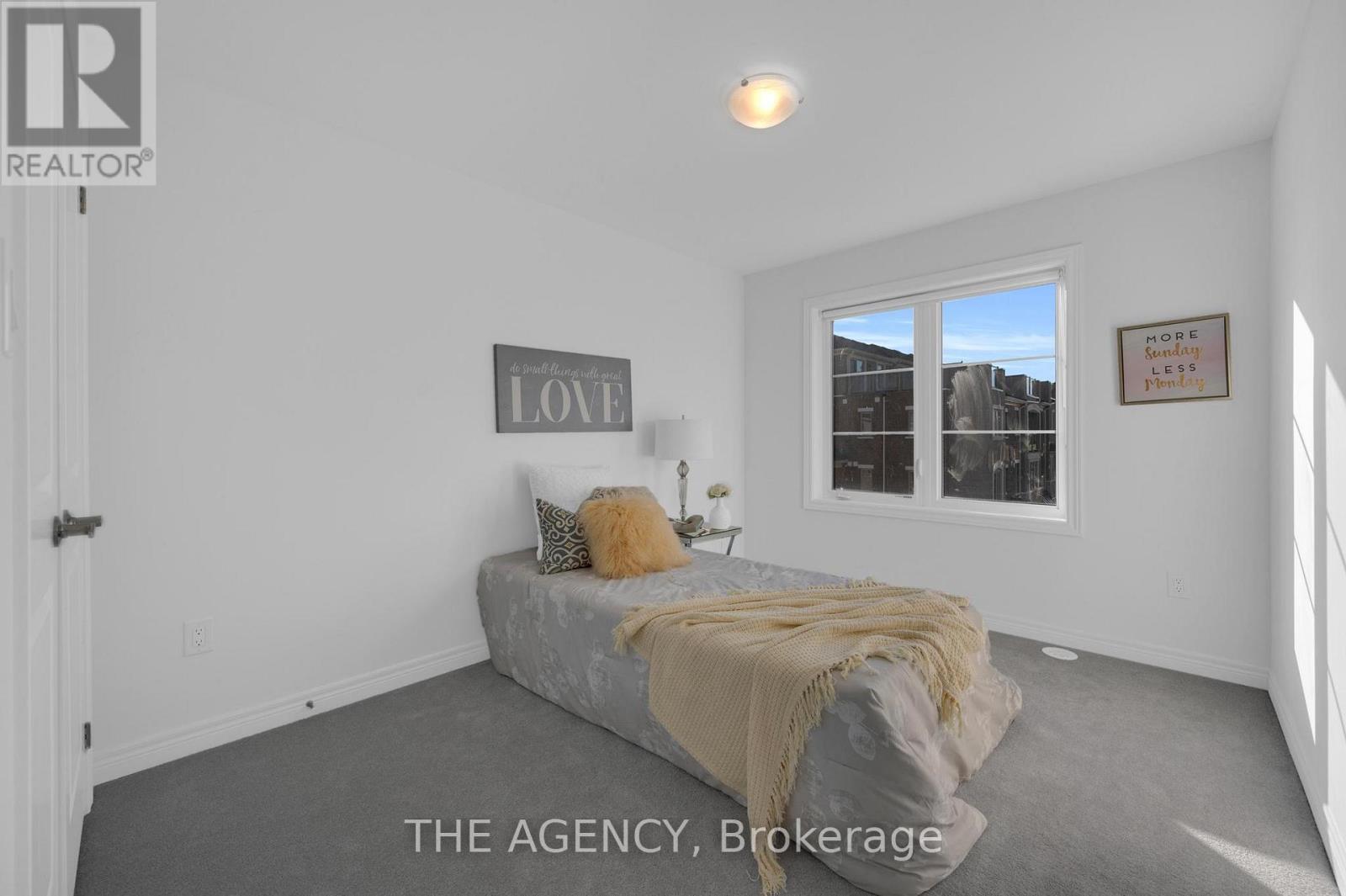 33 Bruce Boyd Drive, Markham, ON - Indoor Photo Showing Bedroom