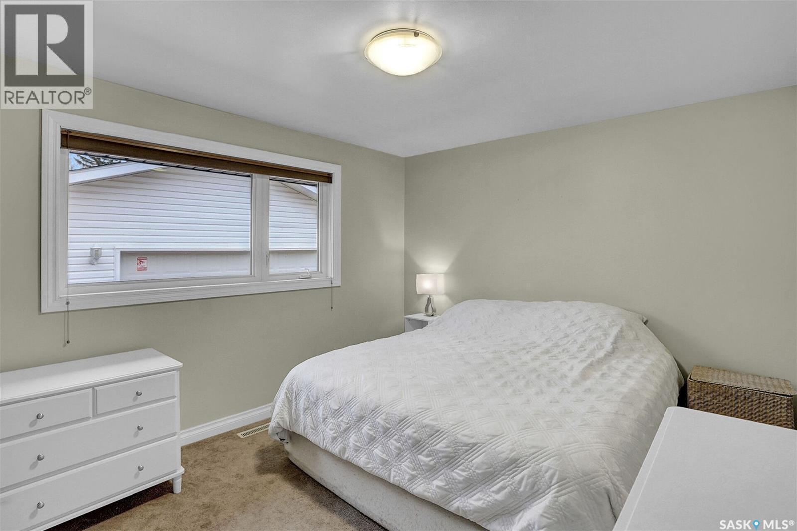25 Haultain Crescent, Regina, SK - Indoor Photo Showing Bedroom
