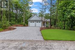 9940 ONTARIO STREET Lambton Shores (Port Franks), ON N0M 2L0