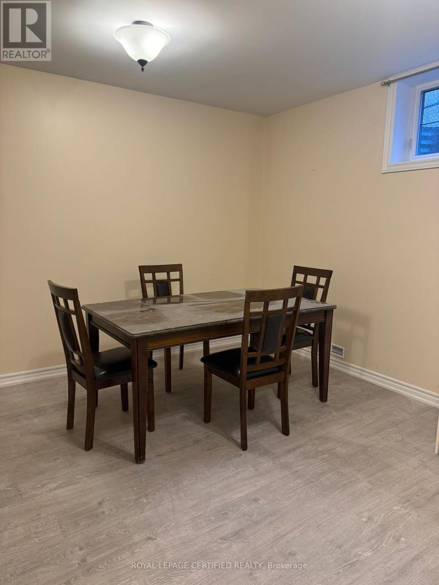 Lower Level - 11 Cantex Court E, Richmond Hill, ON