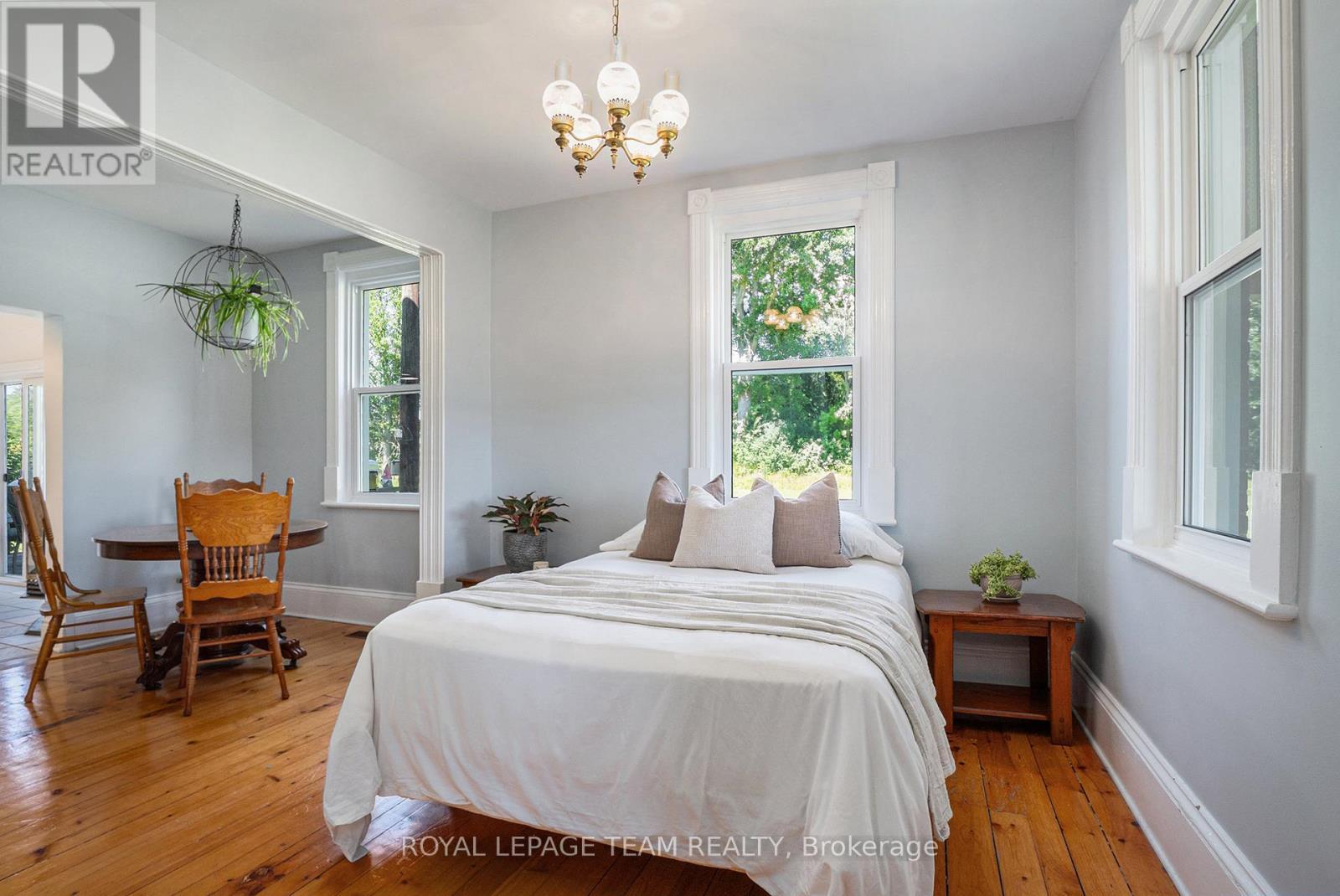 20468 7, Tay Valley, ON - Indoor Photo Showing Bedroom