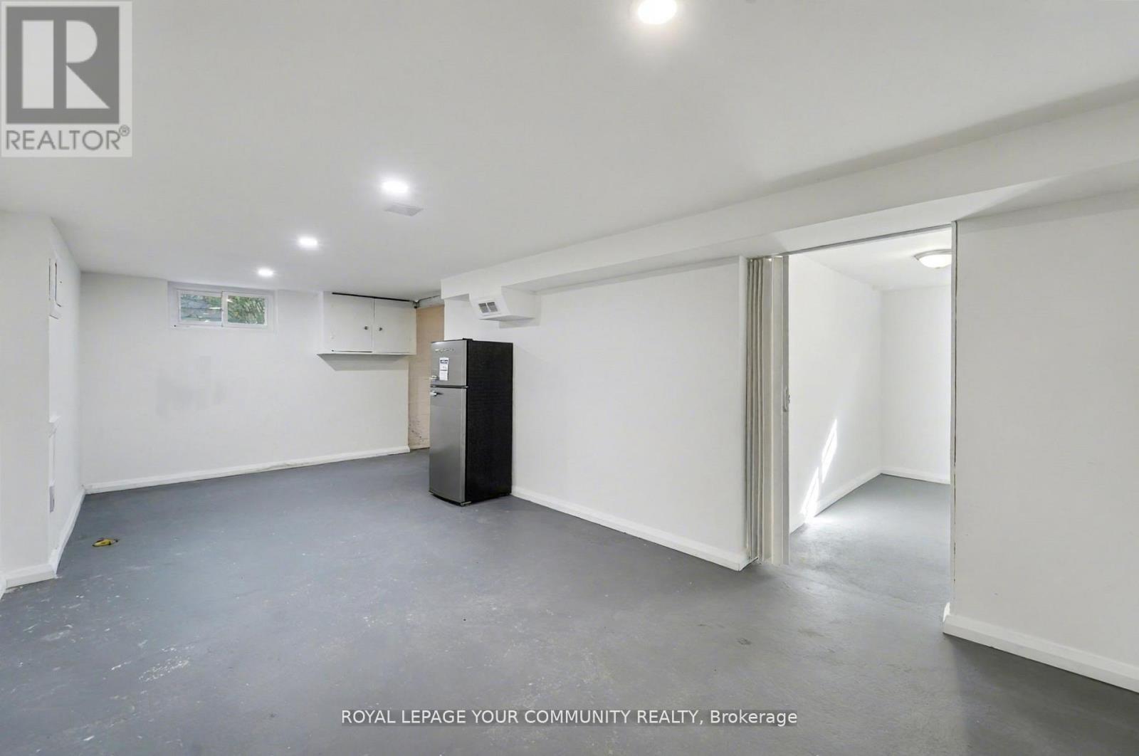 967 Merivale Road, Ottawa, ON