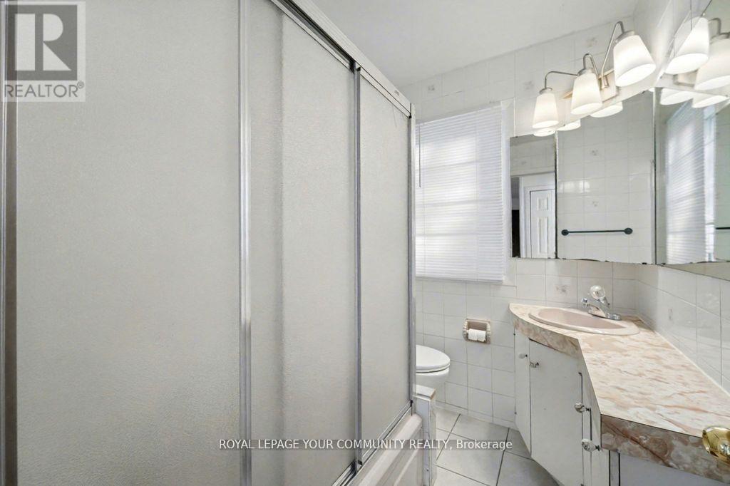 967 Merivale Road, Ottawa, ON