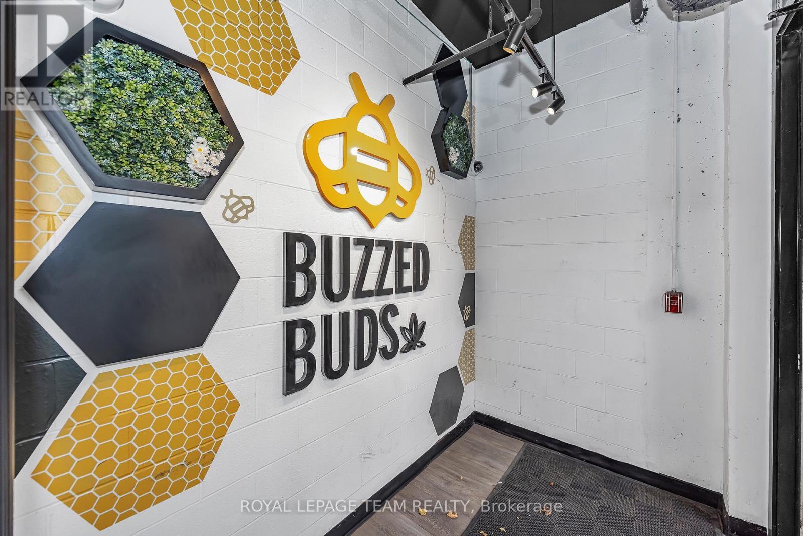 101 - 179 George Street, Ottawa, ON