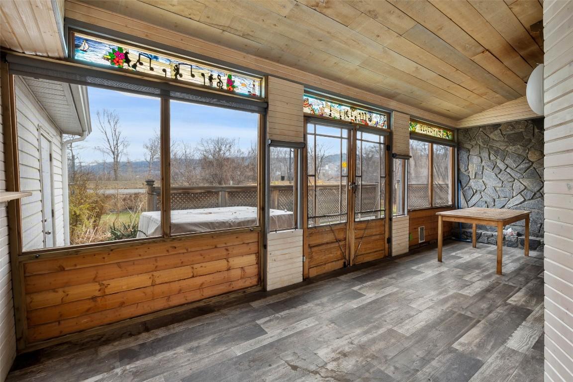 283 Beach Avenue, Kamloops, BC - Outdoor With Exterior