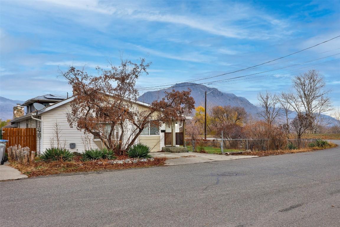 283 Beach Avenue, Kamloops, BC - Outdoor