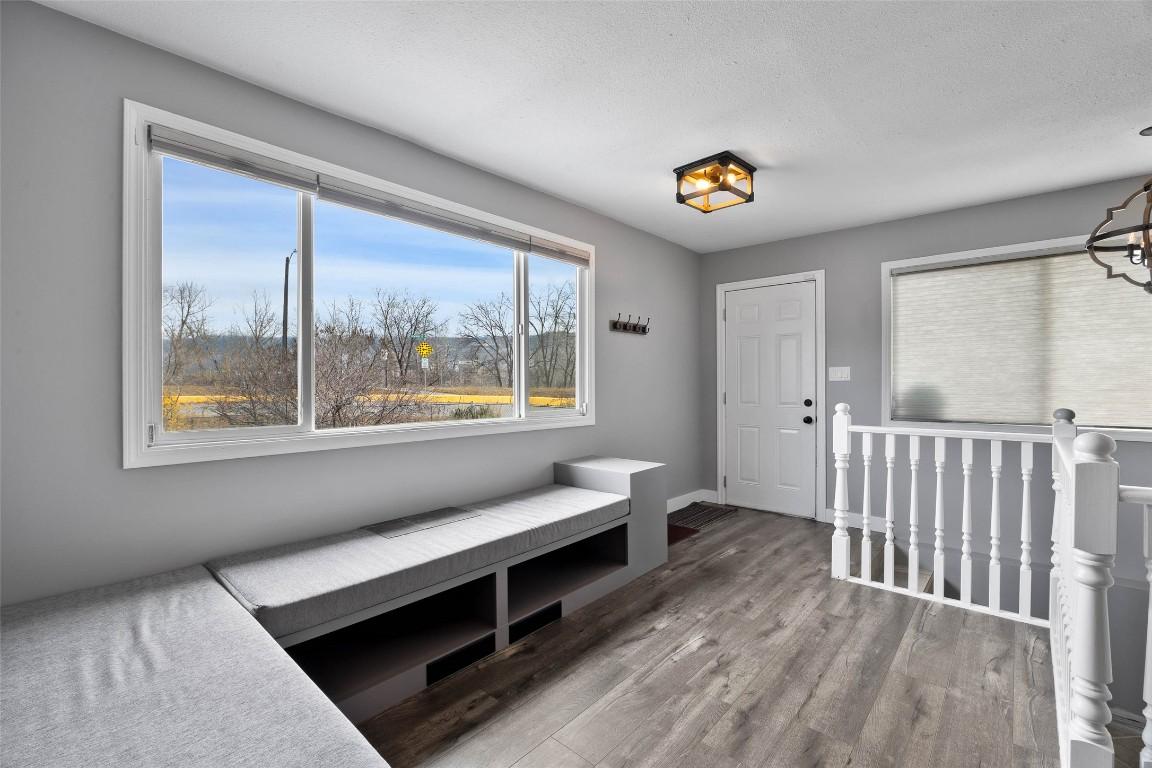 283 Beach Avenue, Kamloops, BC - Indoor