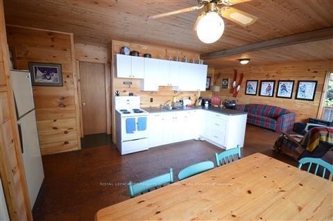 4 & 9 Fire Route 66D Lane N, Trent Lakes, ON - Indoor Photo Showing Kitchen