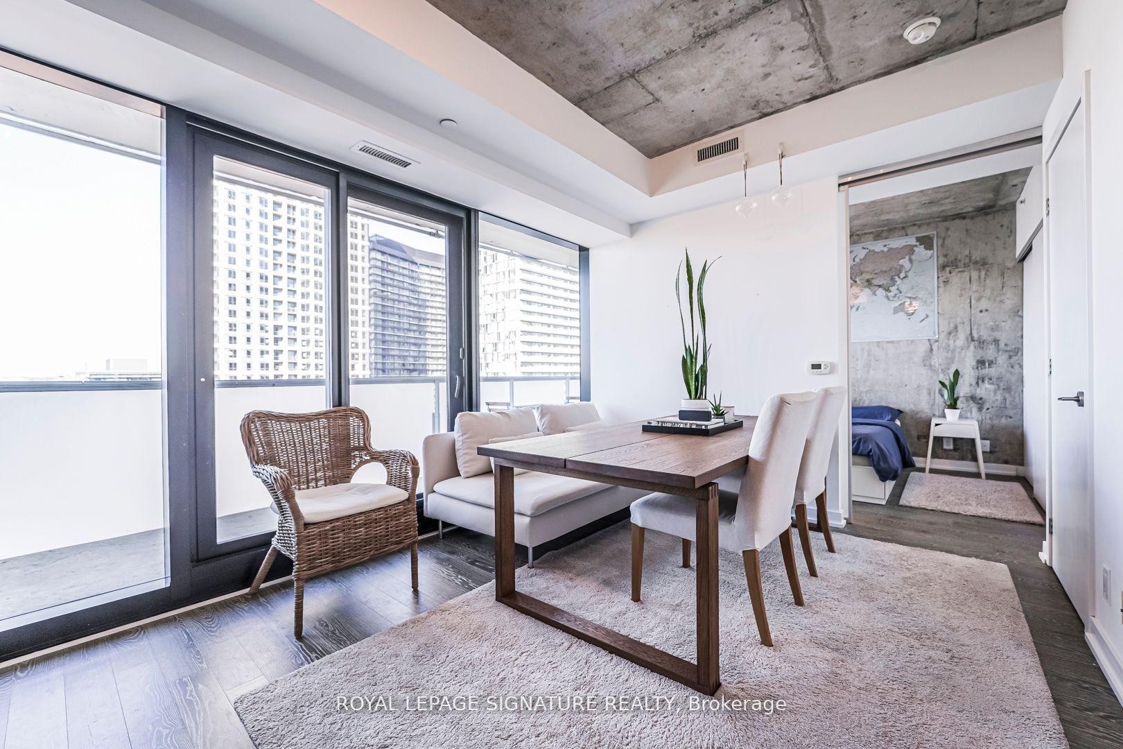 2105-11 Charlotte Street, Toronto, ON - Indoor Photo Showing Dining Room
