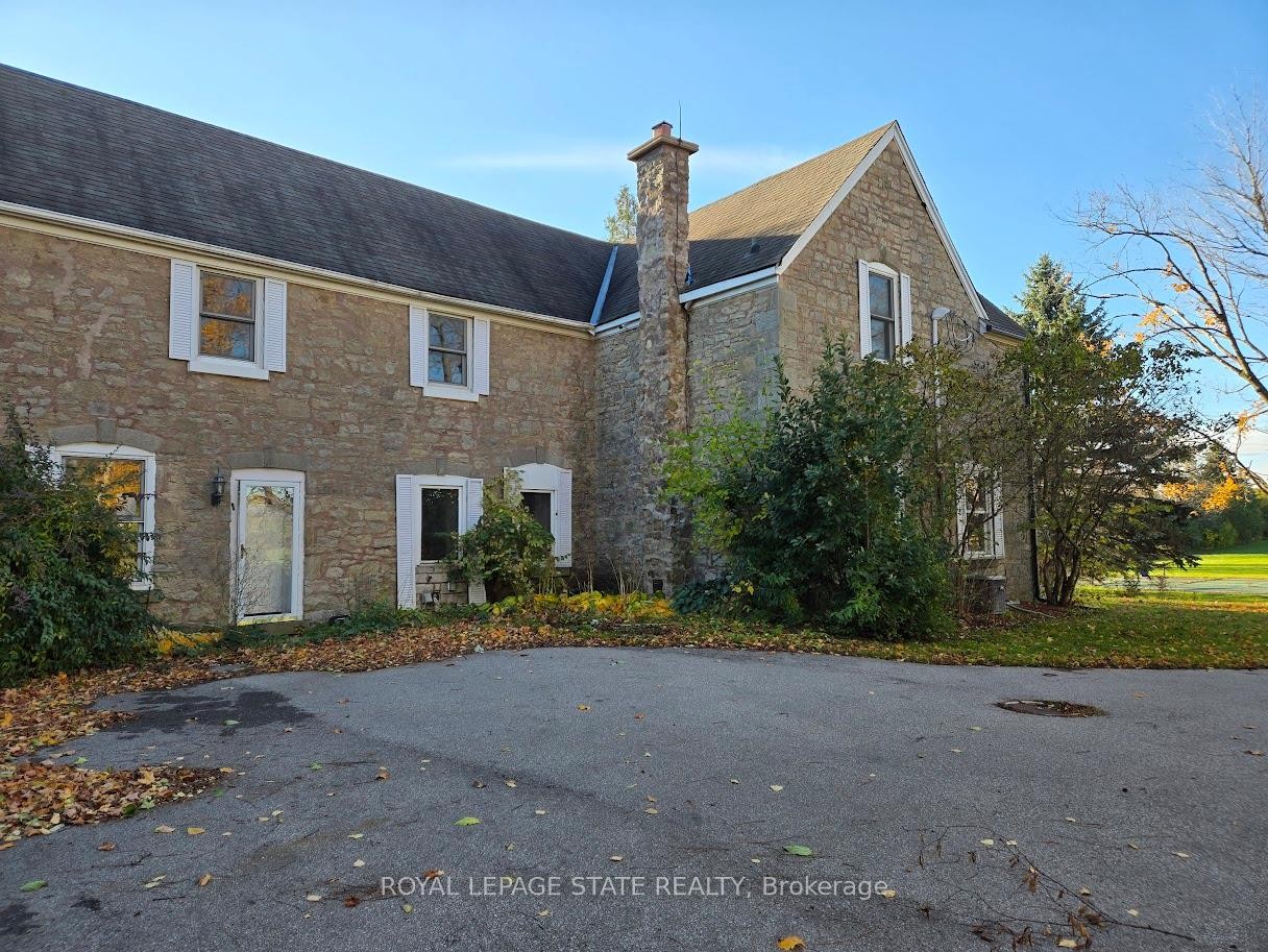 4143 Cedar Springs Road, Burlington, ON - Outdoor