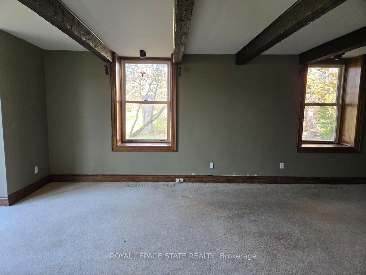 4143 Cedar Springs Road, Burlington, ON - Indoor Photo Showing Other Room
