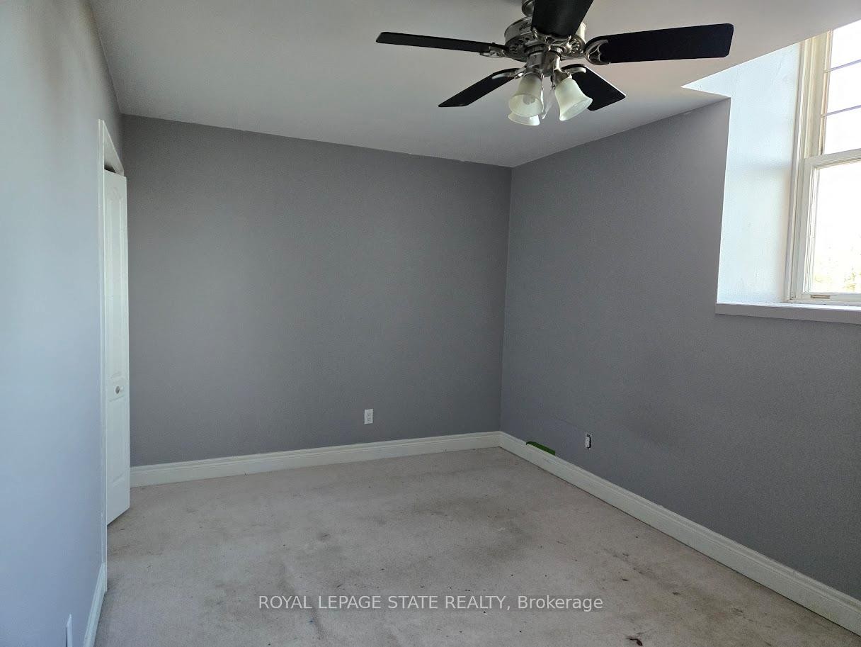 4143 Cedar Springs Road, Burlington, ON - Indoor Photo Showing Other Room