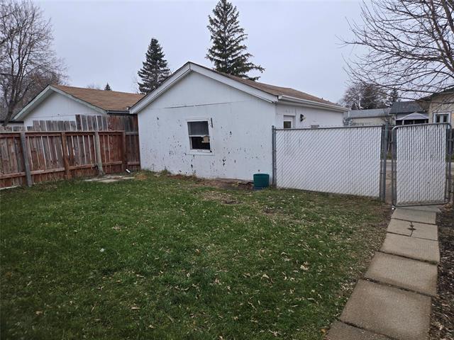 1672 Rothesay St, Winnipeg, MB