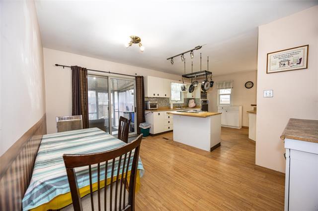 352 Devon Ave, Winnipeg, MB