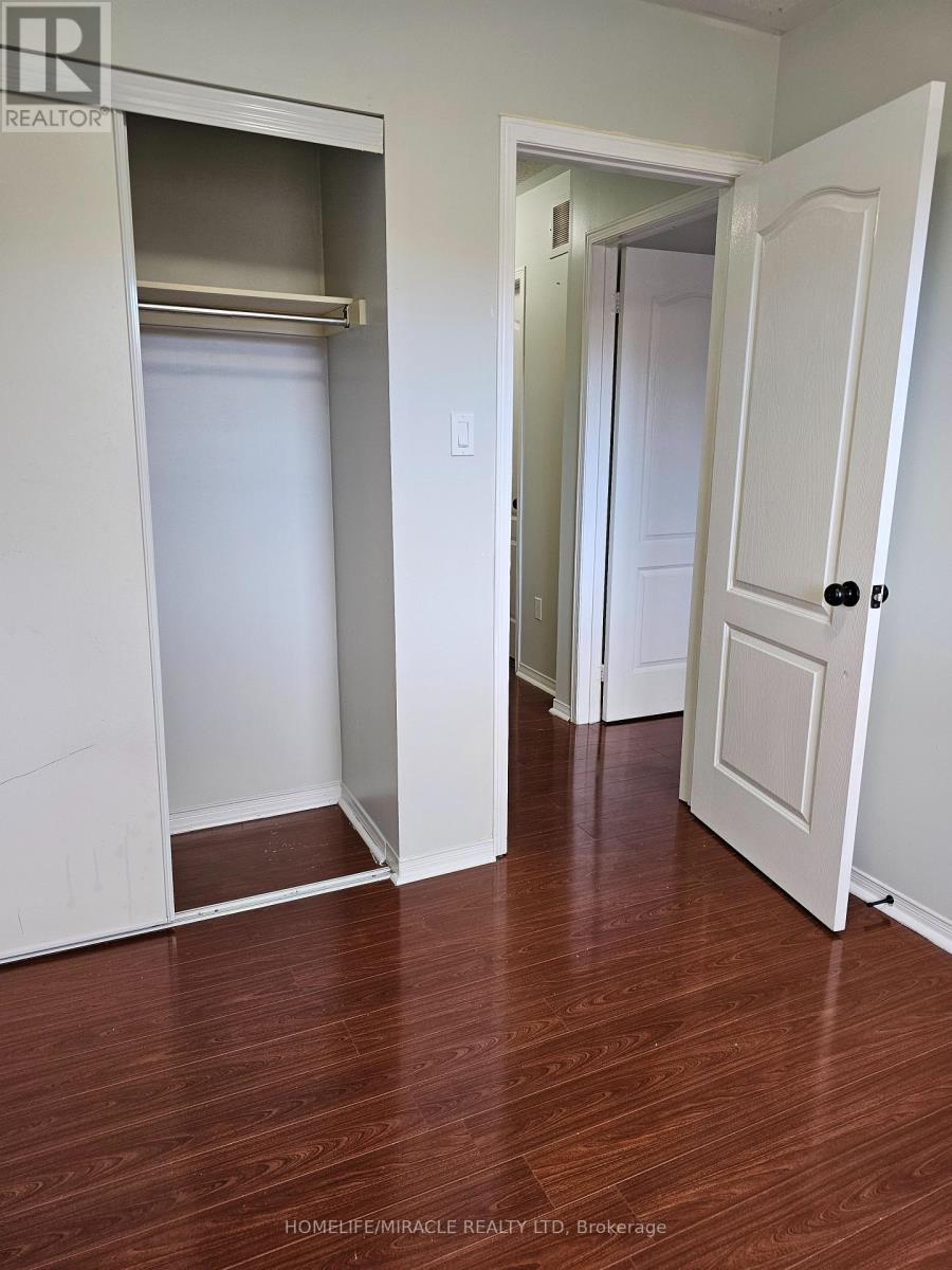 20 Whiteface Crescent, Brampton, ON - Indoor Photo Showing Other Room