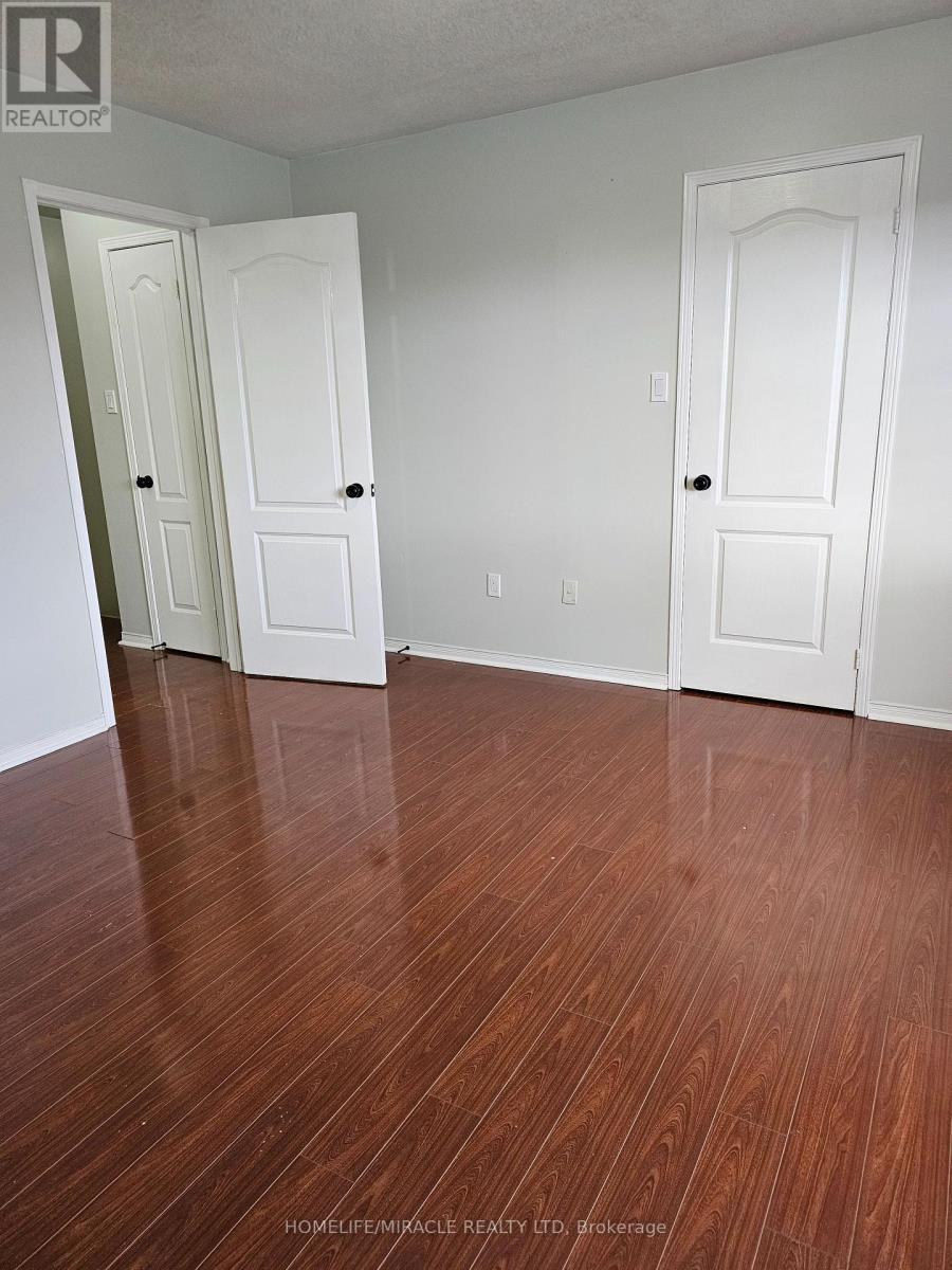 20 Whiteface Crescent, Brampton, ON - Indoor Photo Showing Other Room