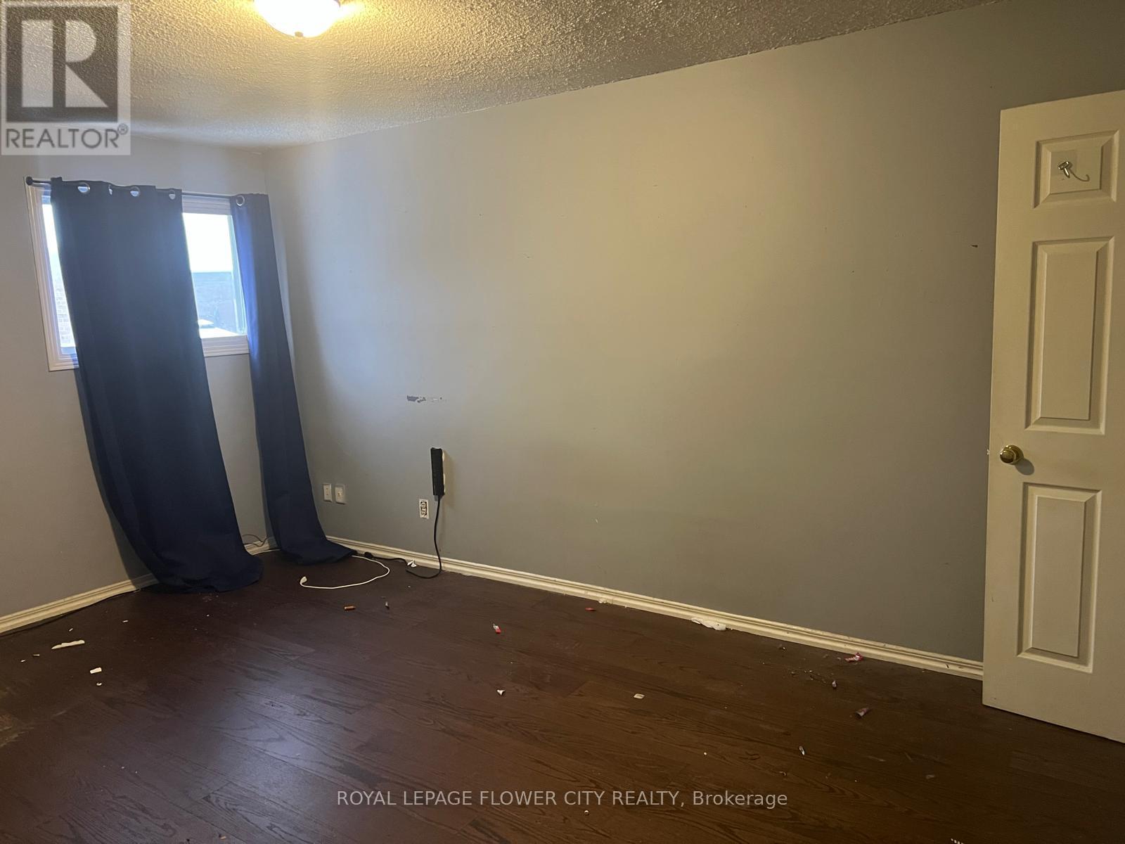 5364 Champlain Trail, Mississauga, ON - Indoor Photo Showing Other Room