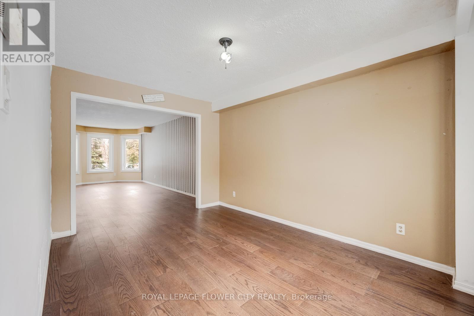 5364 Champlain Trail, Mississauga, ON - Indoor Photo Showing Other Room