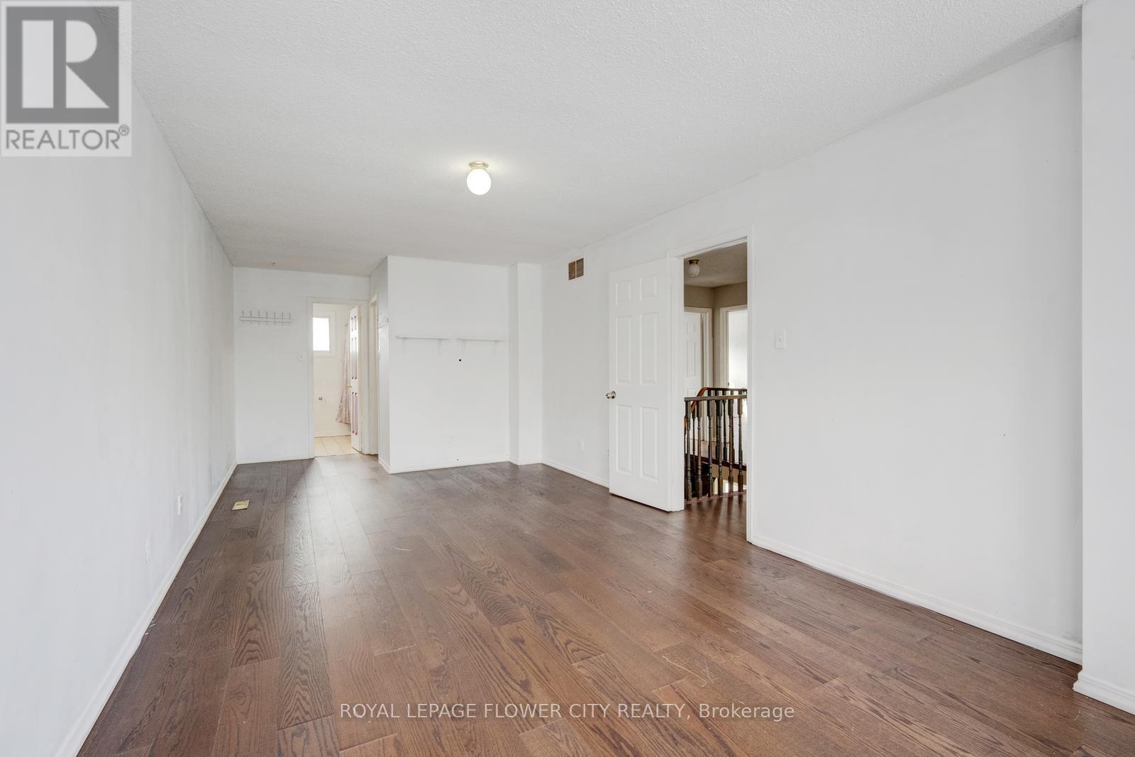 5364 Champlain Trail, Mississauga, ON - Indoor Photo Showing Other Room