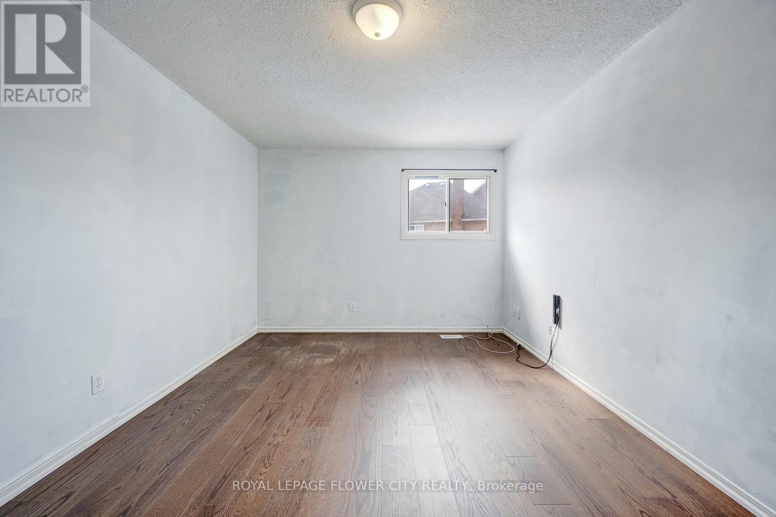 5364 Champlain Trail, Mississauga, ON - Indoor Photo Showing Other Room