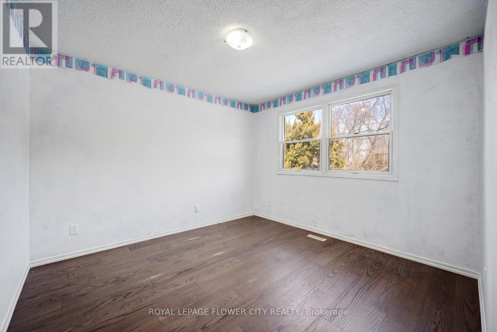 5364 Champlain Trail, Mississauga, ON - Indoor Photo Showing Other Room
