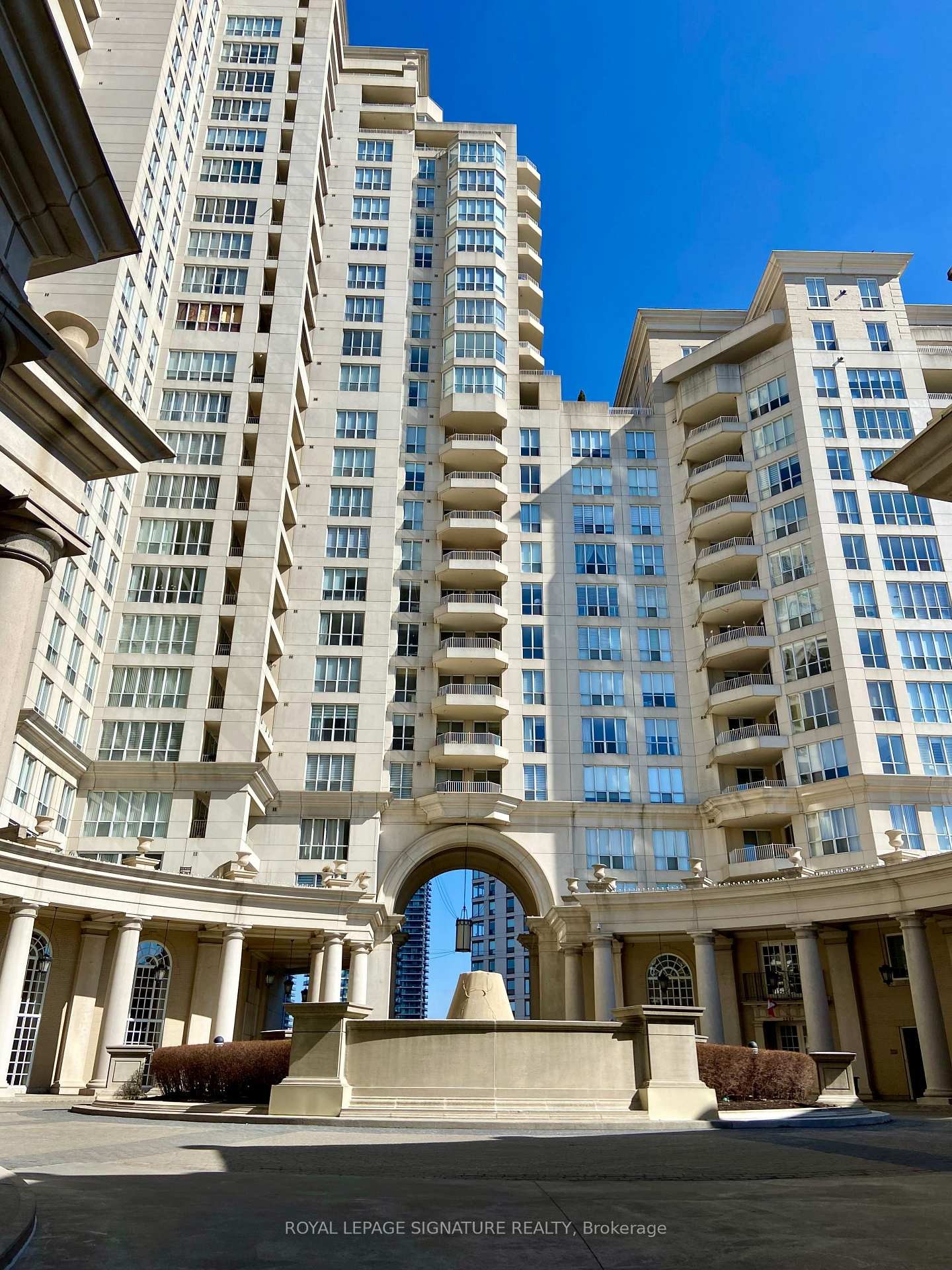 1104-2285 Lake Shore Boulevard W, Toronto, ON - Outdoor With Facade