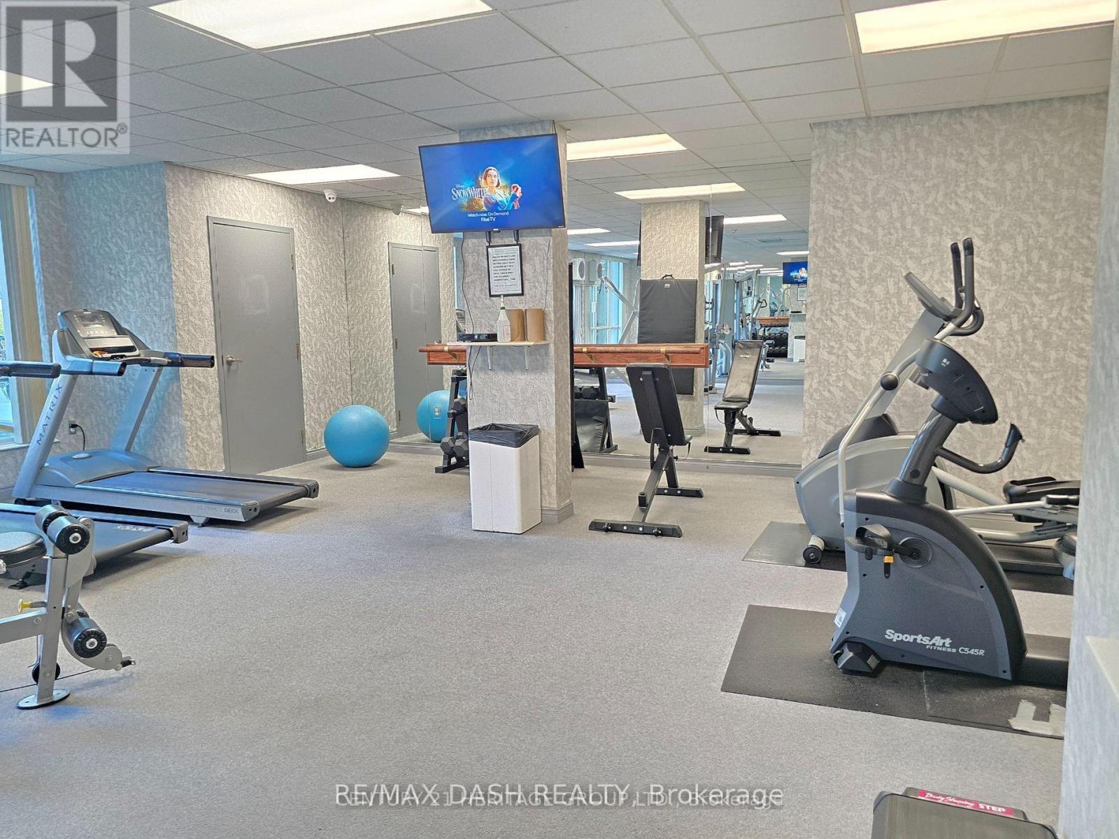 1202 - 8 Pemberton Avenue, Toronto, ON - Indoor Photo Showing Gym Room