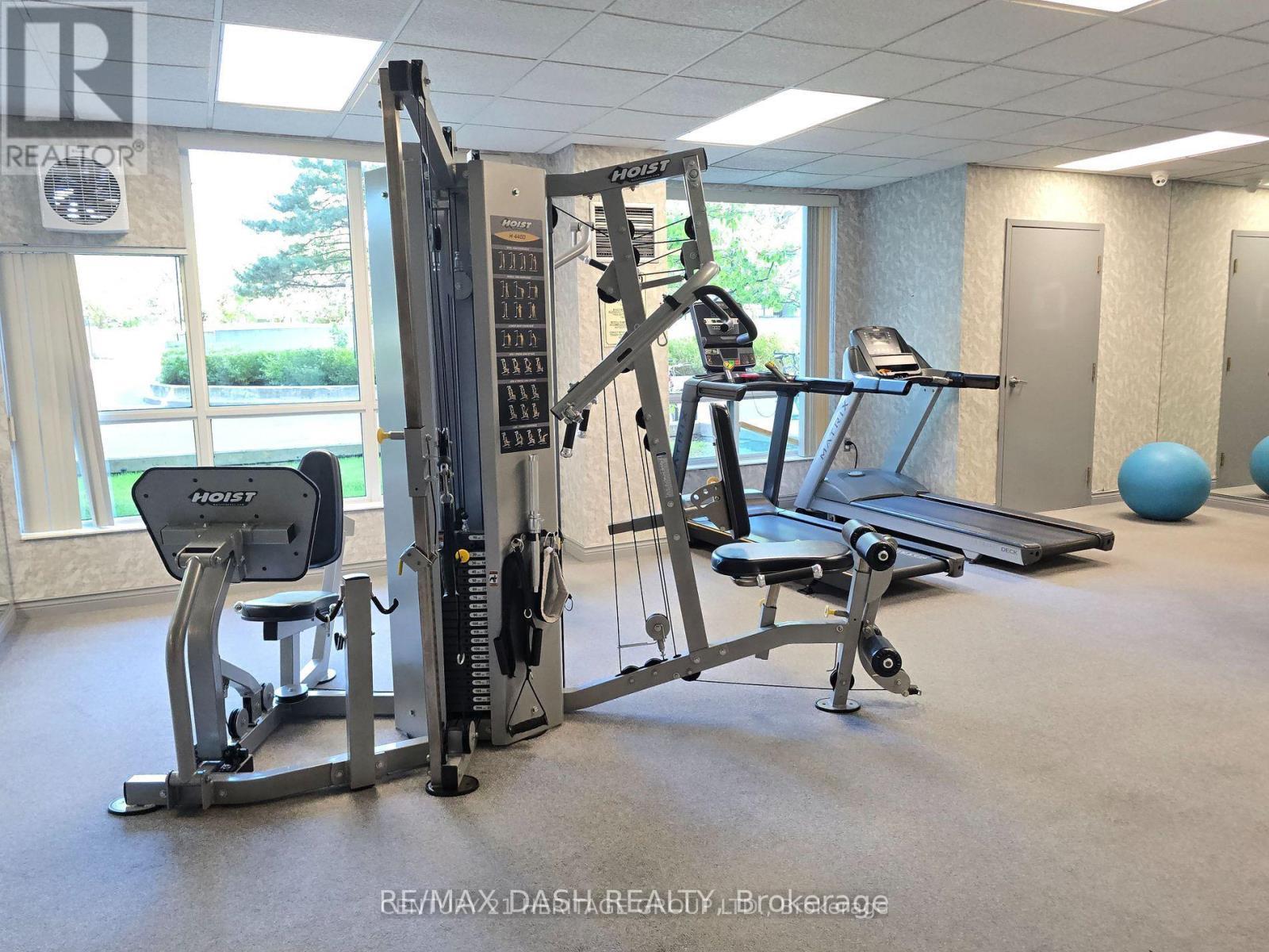 1202 - 8 Pemberton Avenue, Toronto, ON - Indoor Photo Showing Gym Room