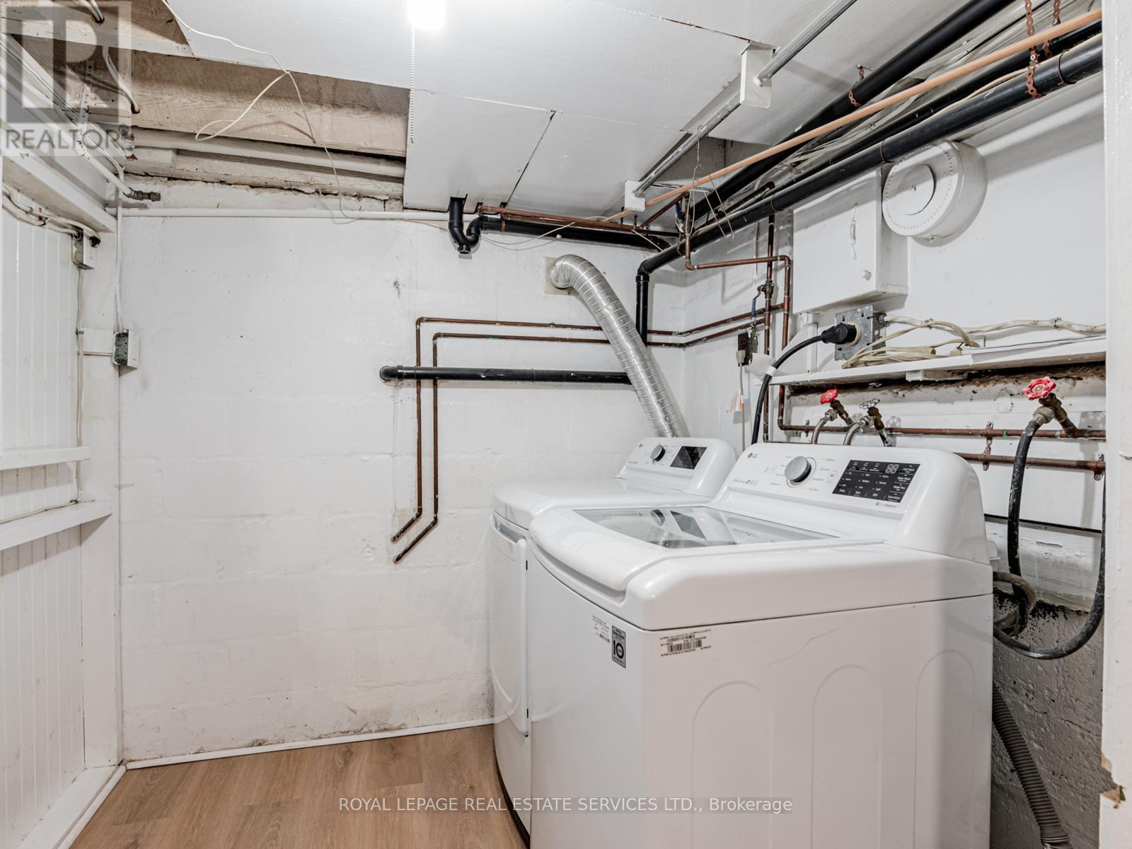 7 Duplex Crescent, Toronto, ON - Indoor