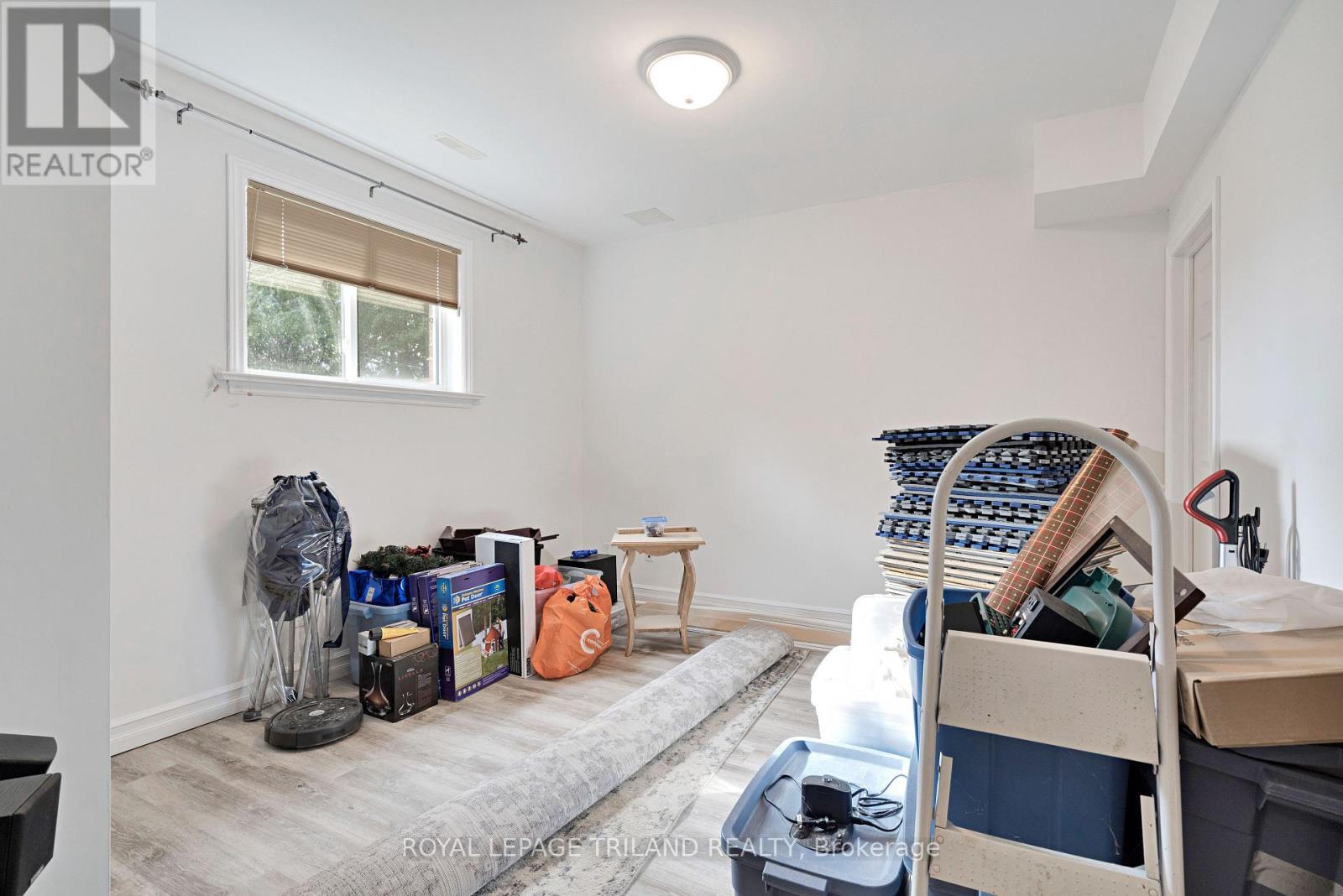 3805 Trillium Drive, Southwest Middlesex (Glencoe), ON - Indoor