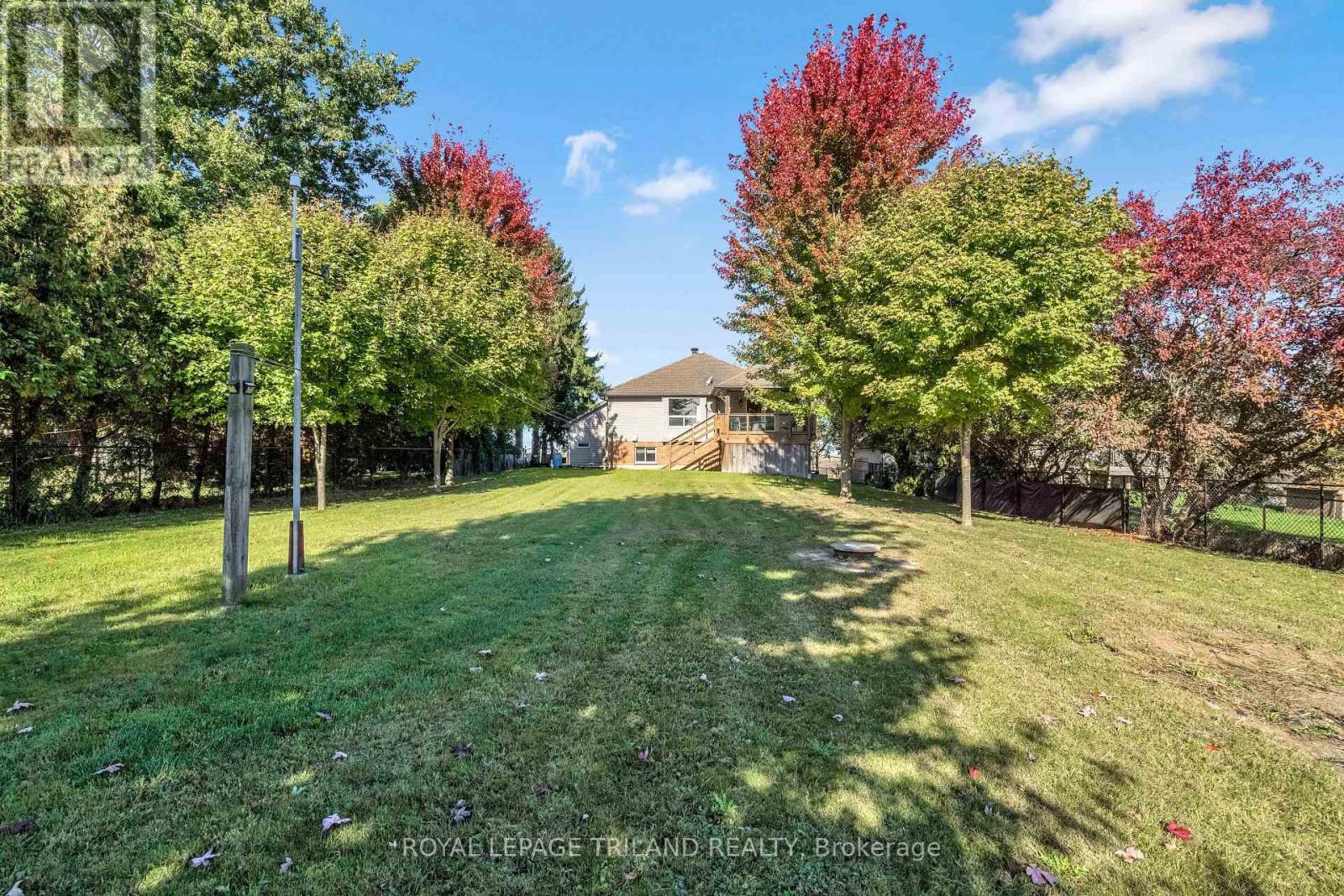 3805 Trillium Drive, Southwest Middlesex (Glencoe), ON - Outdoor