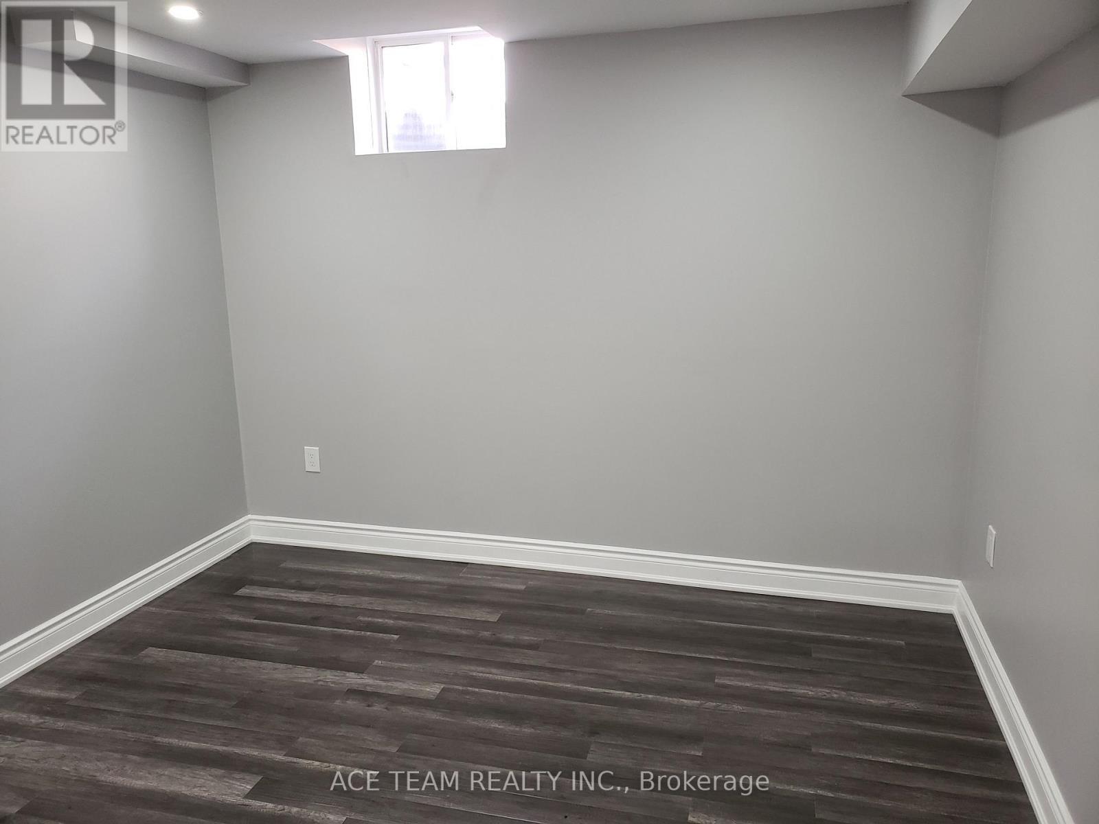 Bsmt - 64 Valleyway Drive, Brampton, ON - Indoor Photo Showing Other Room