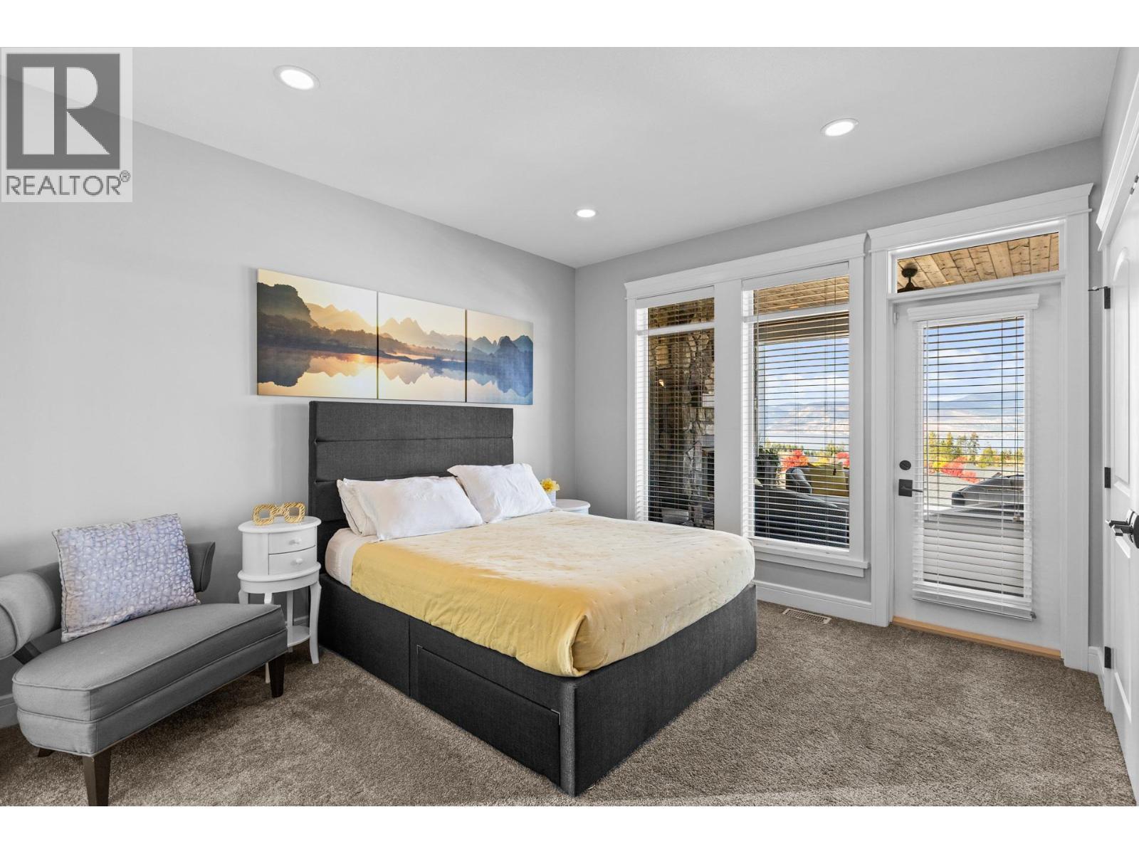 388 Rindle Court, Kelowna, BC - Indoor Photo Showing Bedroom