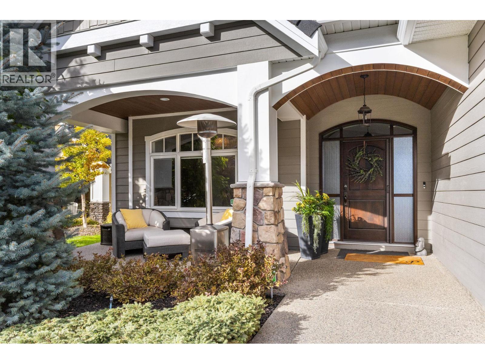 388 Rindle Court, Kelowna, BC - Outdoor