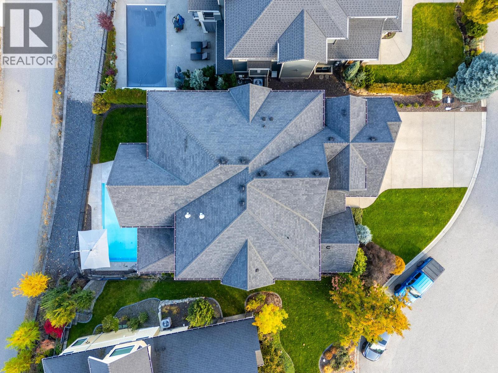 388 Rindle Court, Kelowna, BC - Outdoor