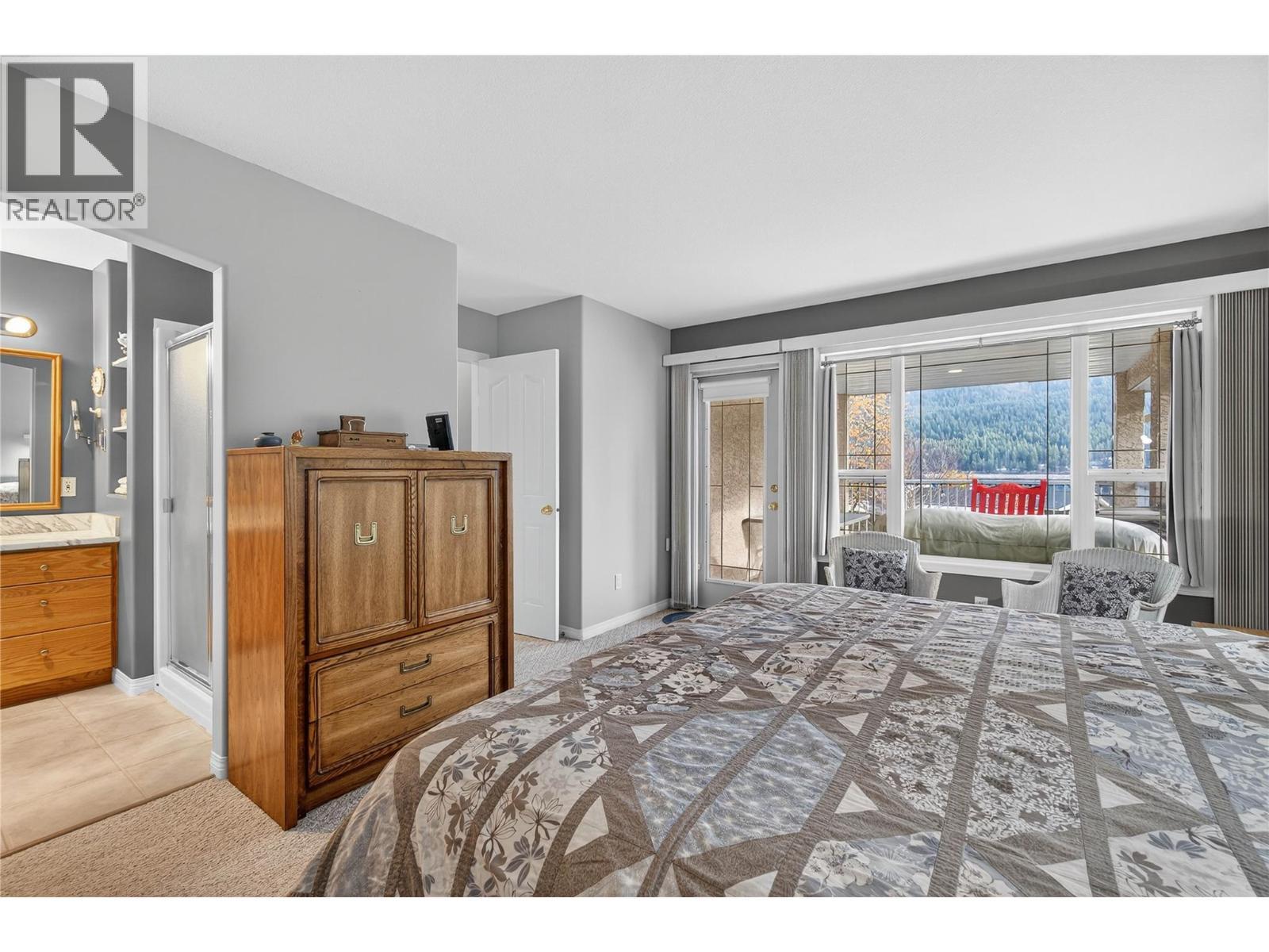 2940 Birch Lane, Blind Bay, BC - Indoor Photo Showing Bedroom