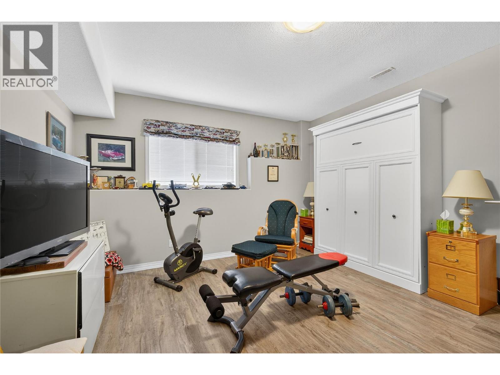 2940 Birch Lane, Blind Bay, BC - Indoor Photo Showing Gym Room