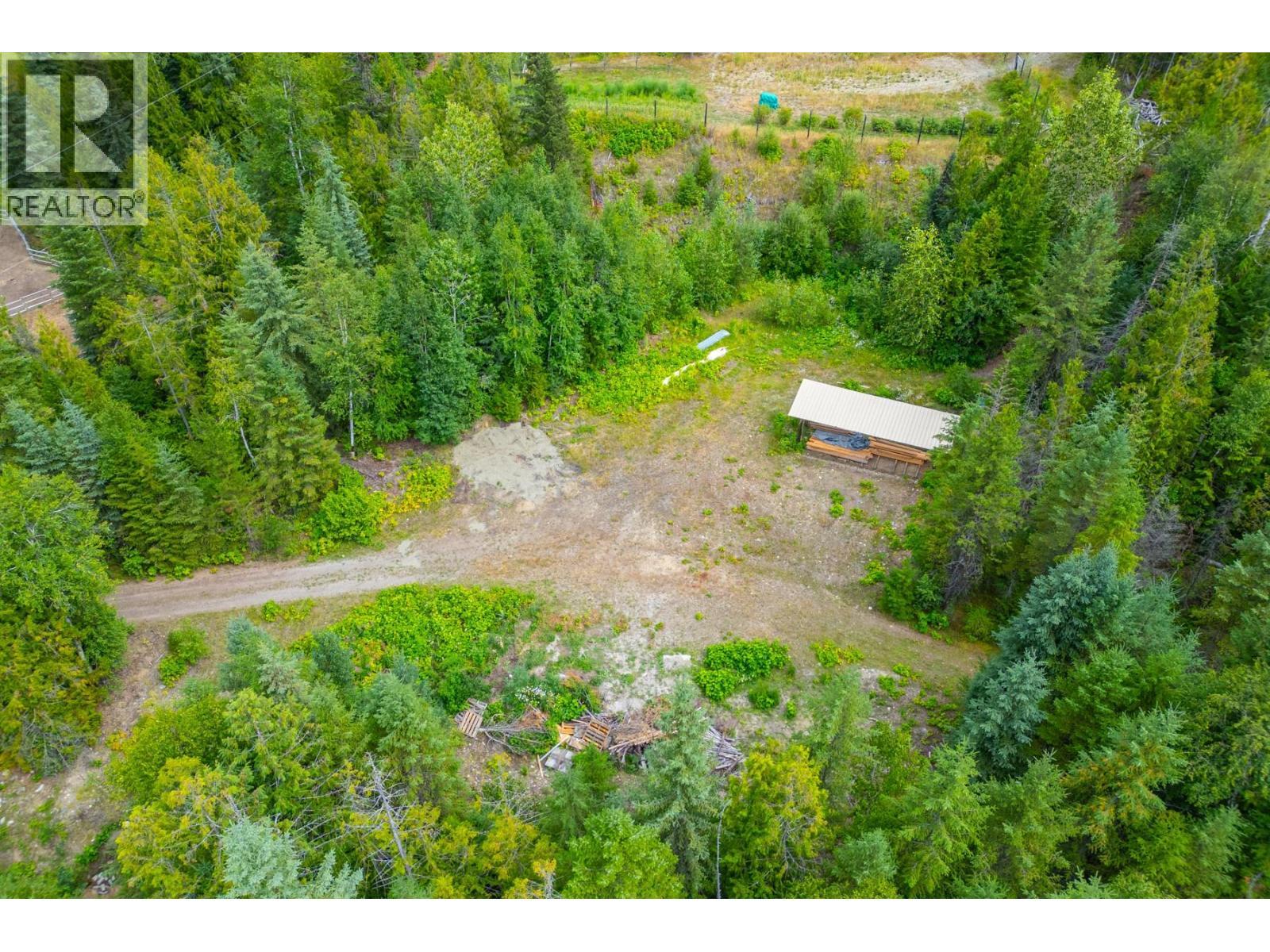 380 Richlands Road, Cherryville, BC - Outdoor