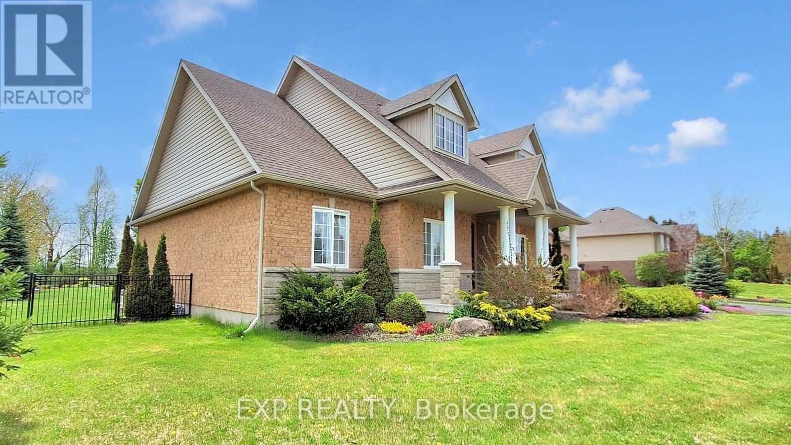 42 Somerville Crescent, Mulmur, ON - Outdoor With Facade