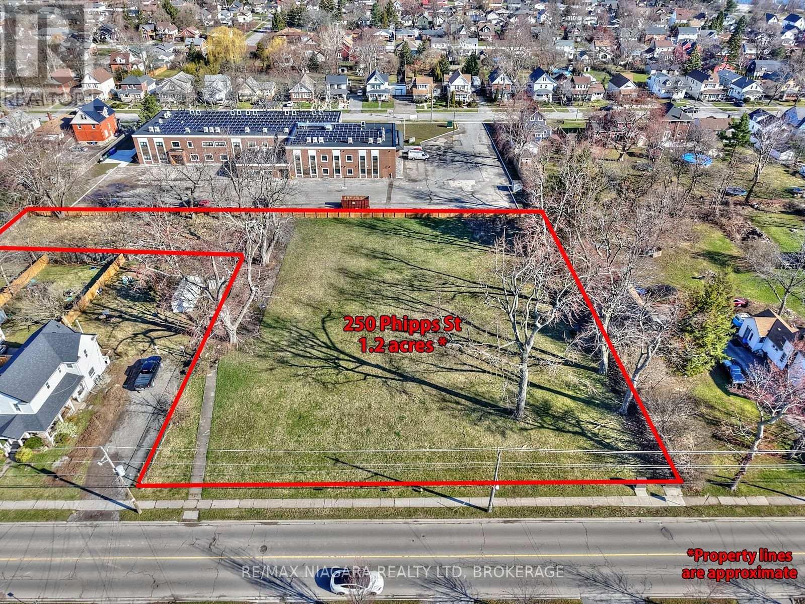 250 Phipps Street, Fort Erie (Central), ON