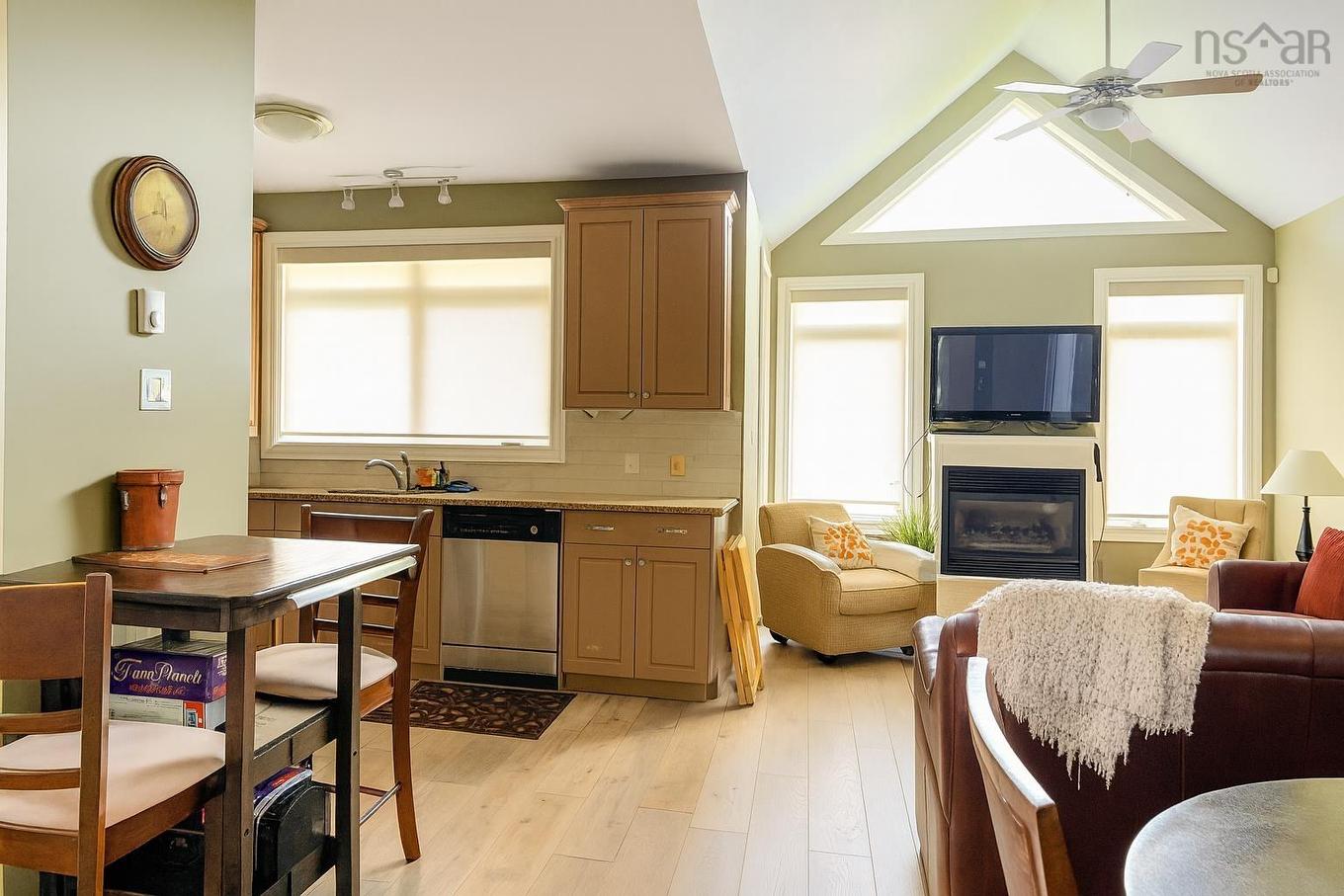 7 Bell Bay Way, Baddeck, NS