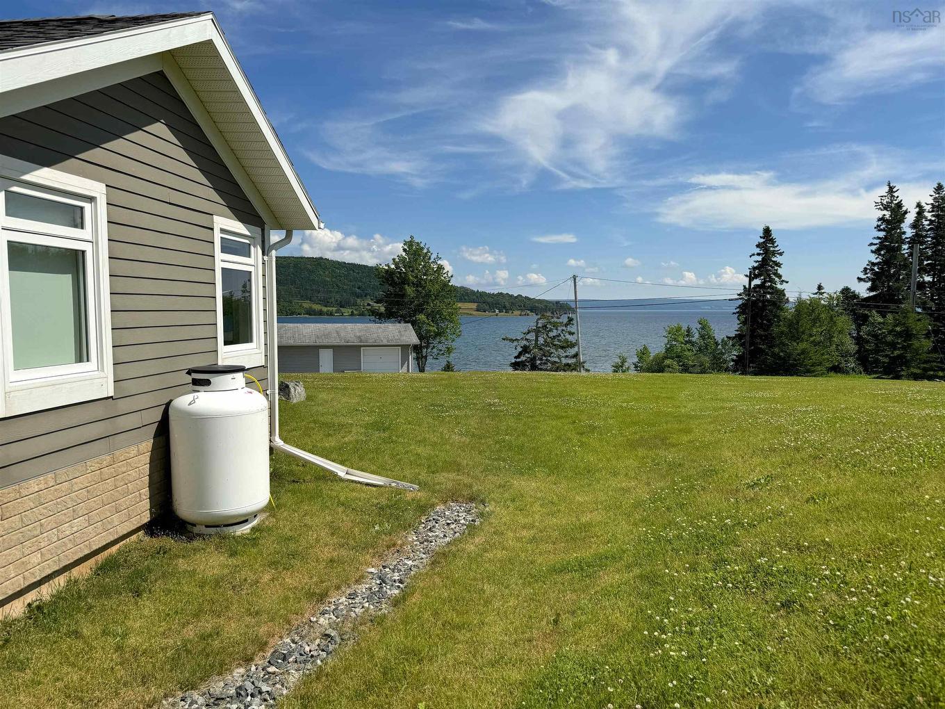 7 Bell Bay Way, Baddeck, NS