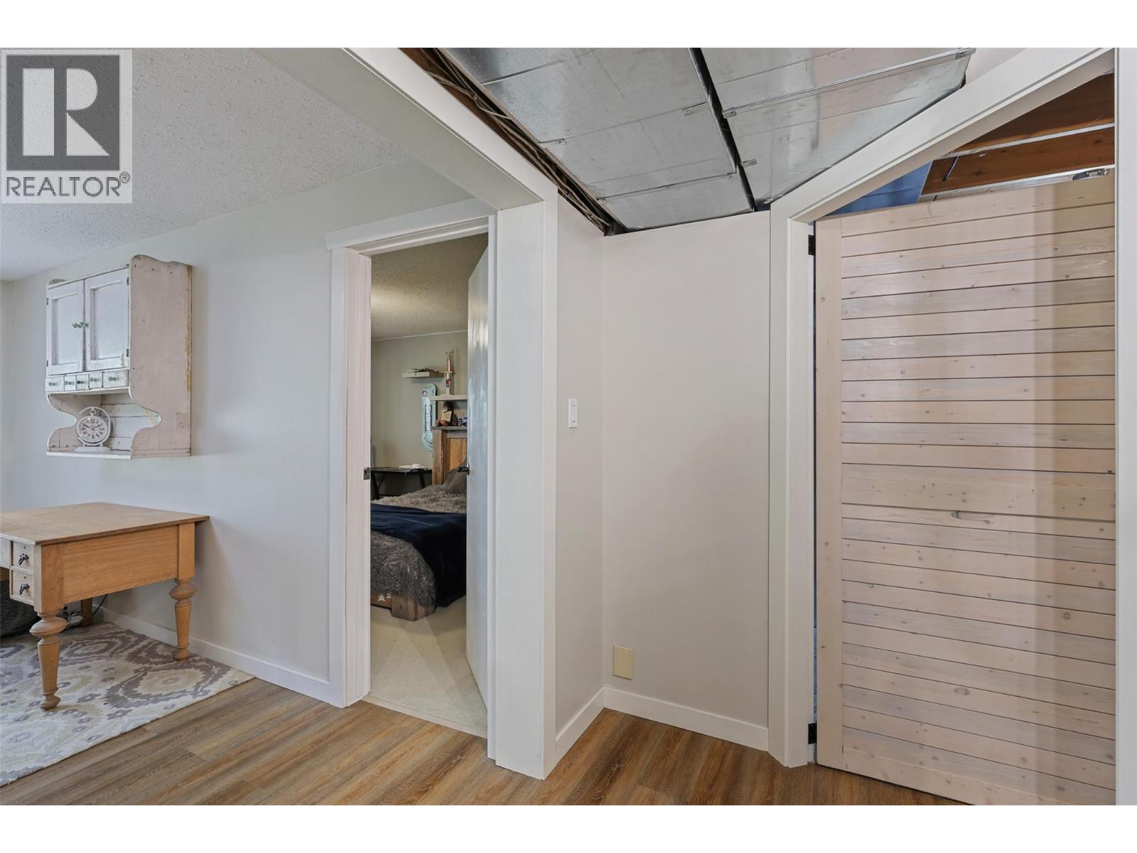 1580 Monte Creek Road, Kamloops, BC - Indoor Photo Showing Other Room