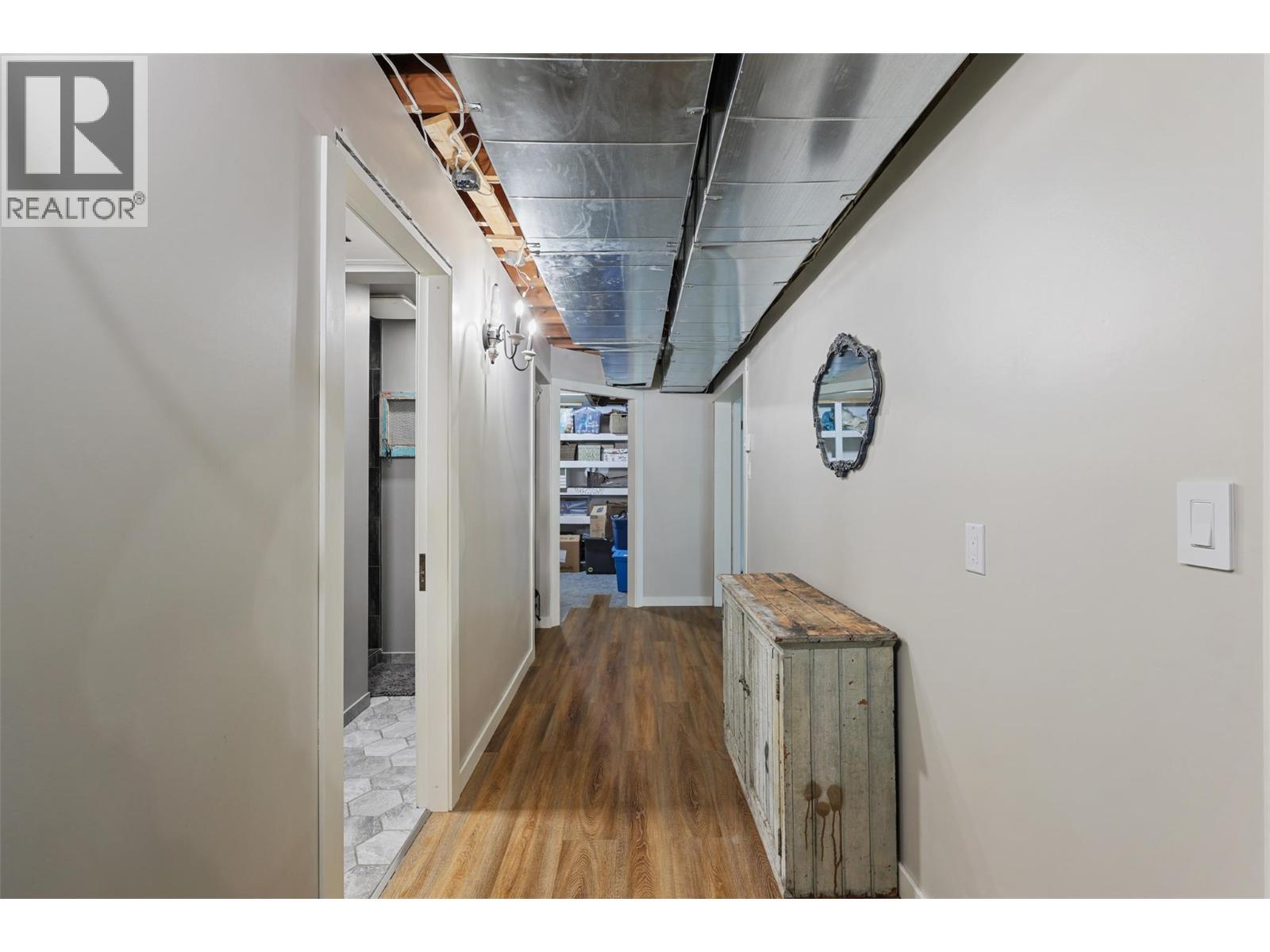 1580 Monte Creek Road, Kamloops, BC - Indoor Photo Showing Other Room