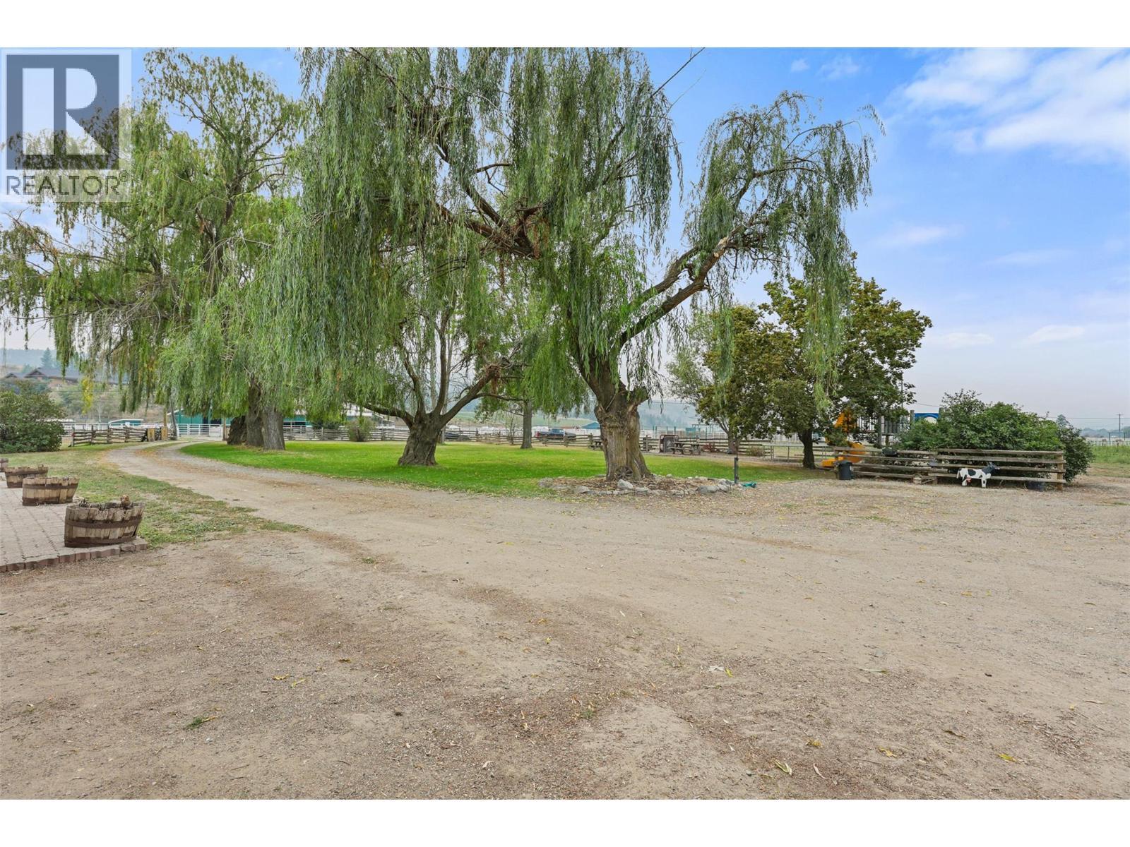 1580 Monte Creek Road, Kamloops, BC - Outdoor