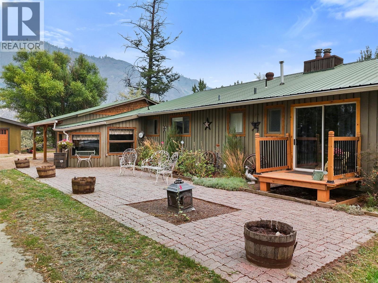 1580 Monte Creek Road, Kamloops, BC - Outdoor With Deck Patio Veranda