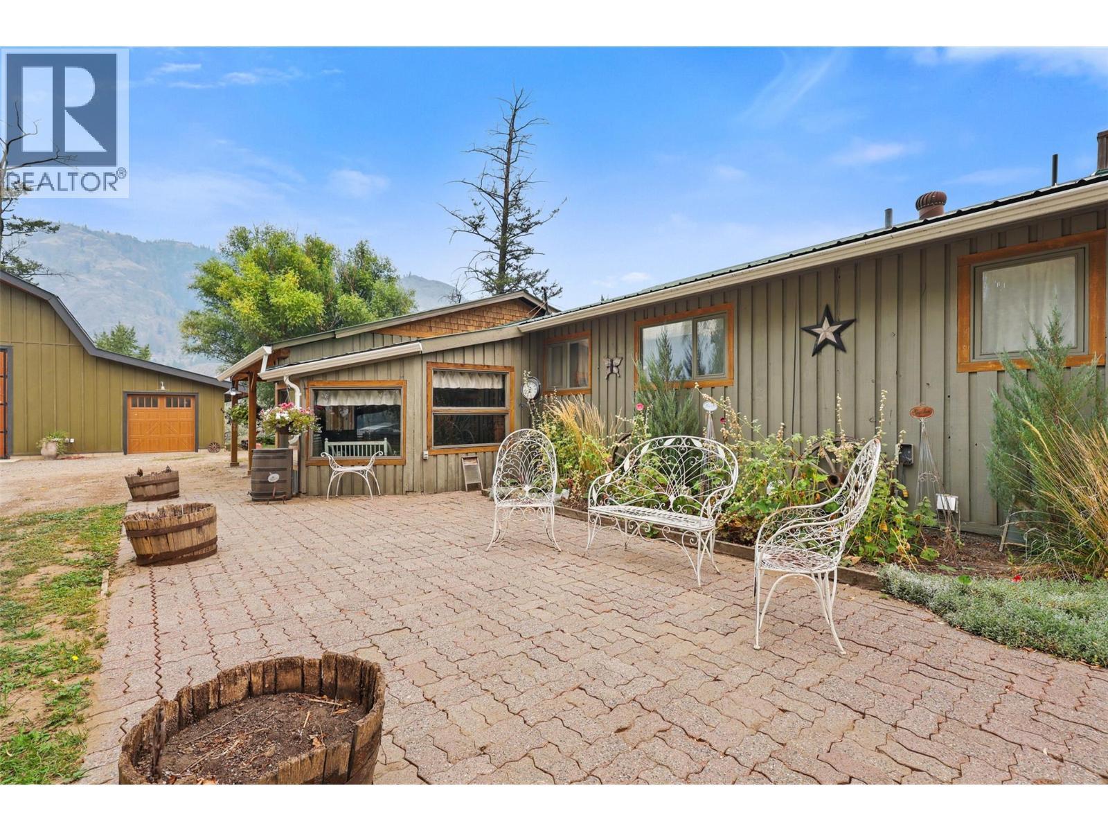 1580 Monte Creek Road, Kamloops, BC - Outdoor