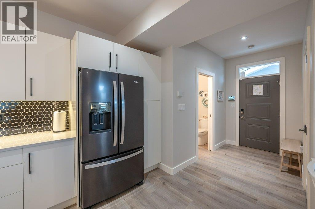 535 Westminster Avenue W Unit# 102, Penticton, BC - Indoor Photo Showing Other Room