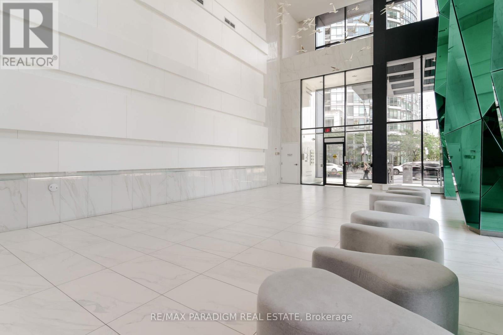 1702 - 352 Front Street W, Toronto, ON - Indoor Photo Showing Other Room