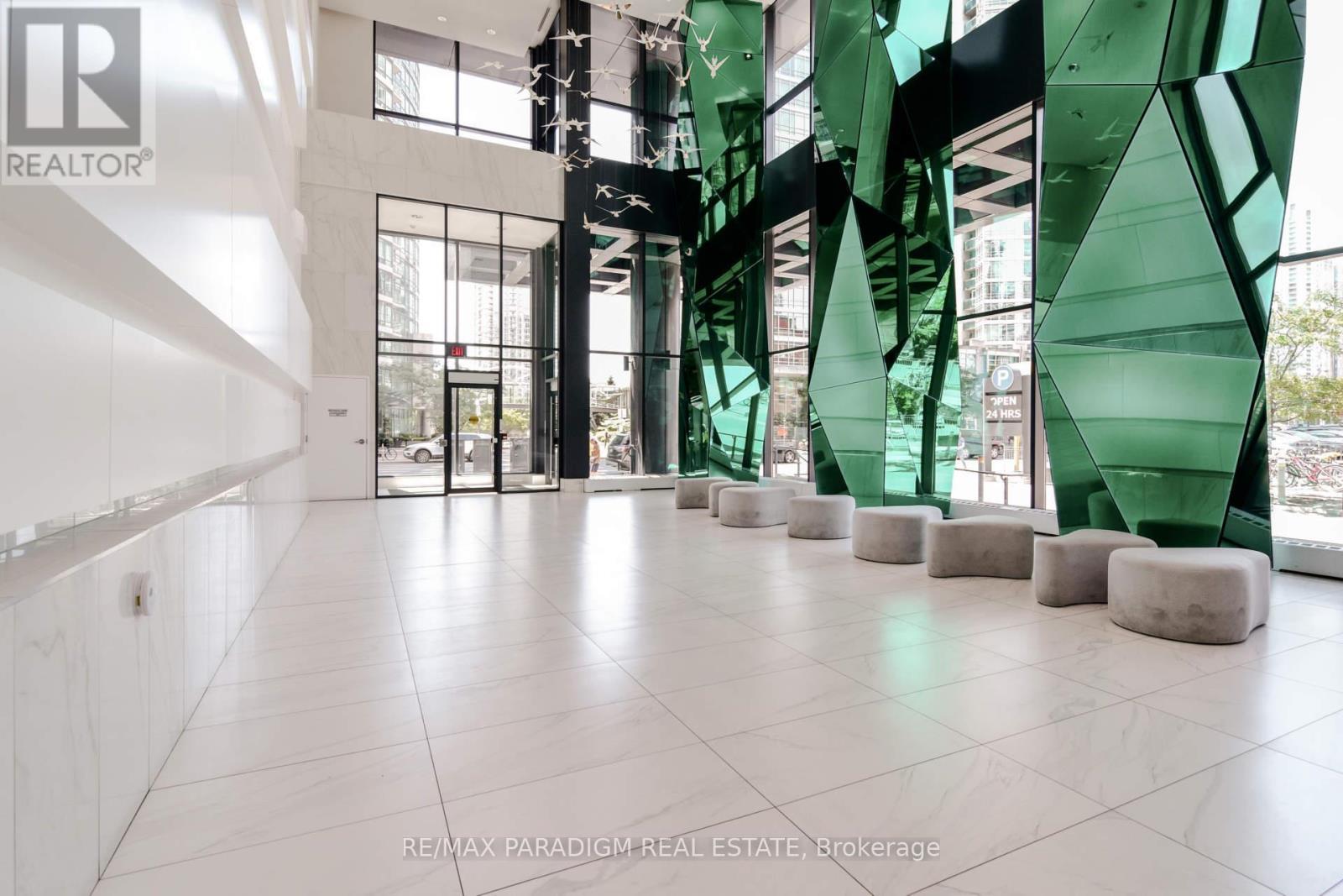 1702 - 352 Front Street W, Toronto, ON - Indoor Photo Showing Other Room